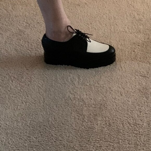 Robert Clergerie Two-Tone Platform Shoes - Picture 3 of 3